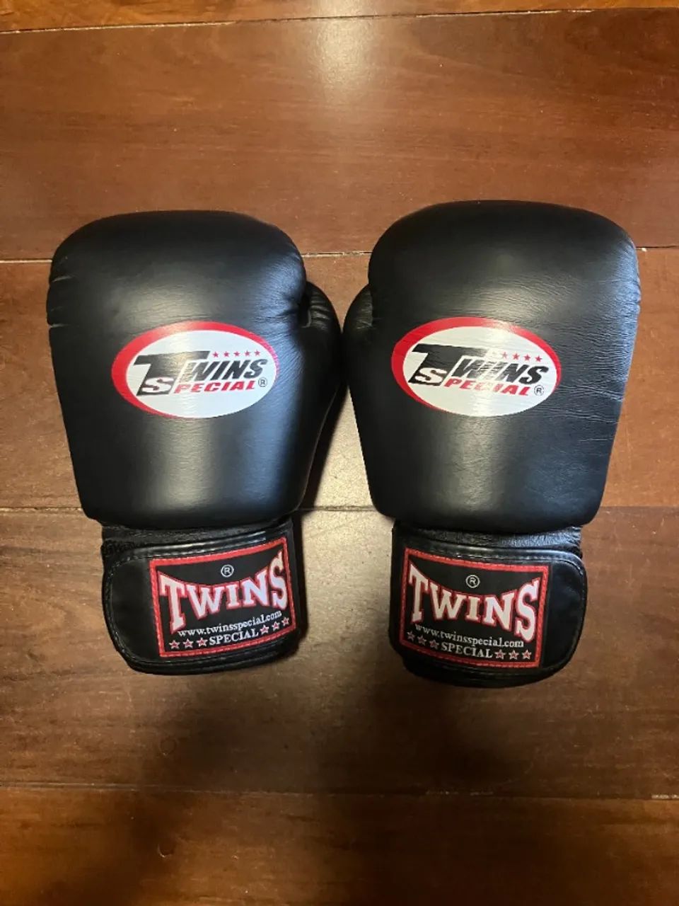 Luva Muay Thai Twins (top King Yokkao Fairtex Maximum) Couro 16 Oz
