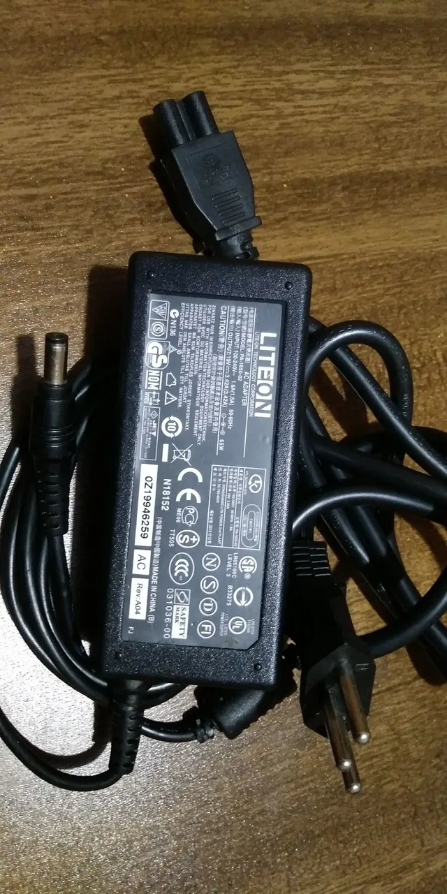 Carregador para Notebook Liteon 19V 3.42A 65W