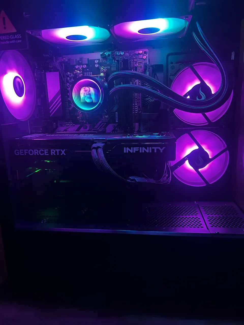 PC Gamer AM5 - Ryzen 7 7700 + RTX 5070 - NOVO