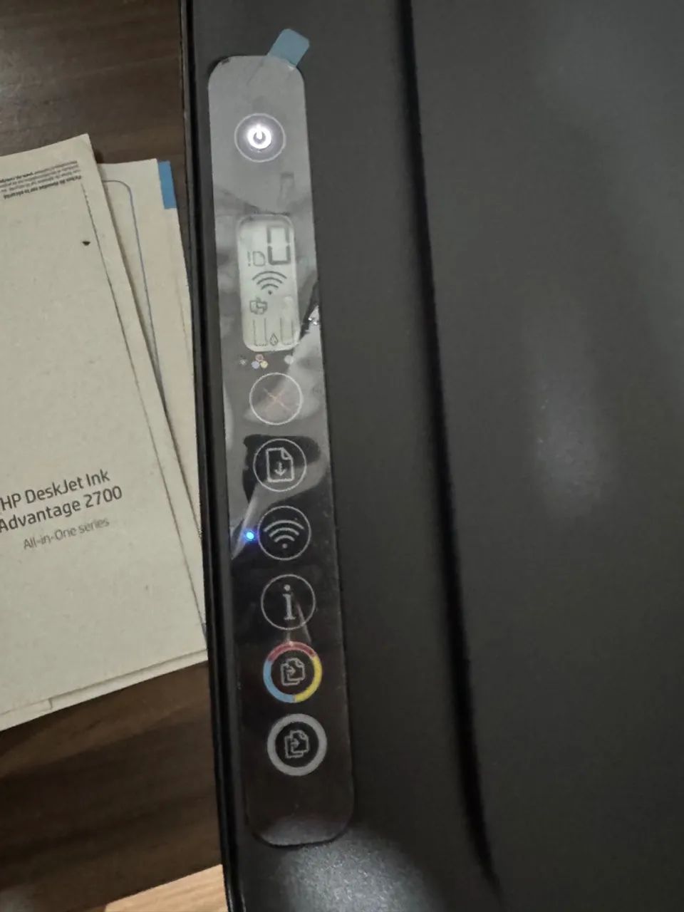 Impressora HP DeskJet Ink Advantage 2700 - Foto 5