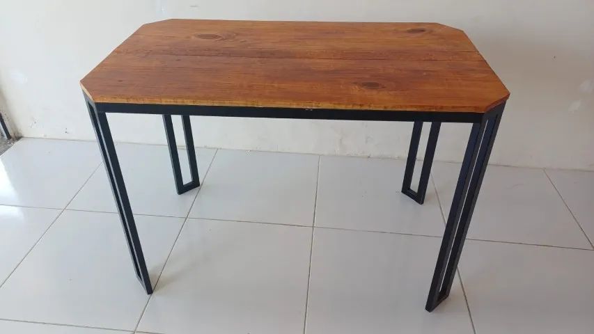 Móveis em Metalon e pino