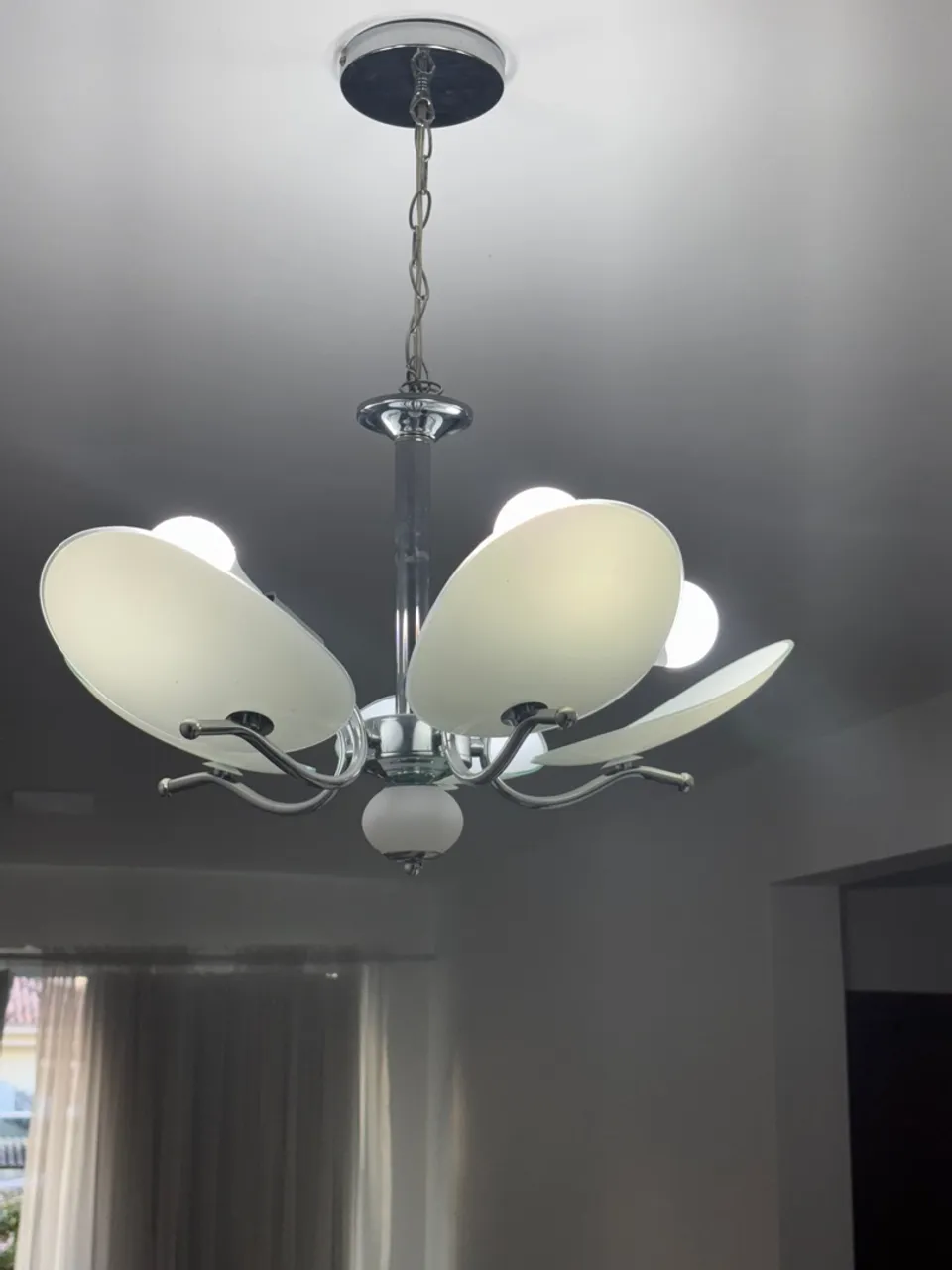 LUSTRE com lâmpadas