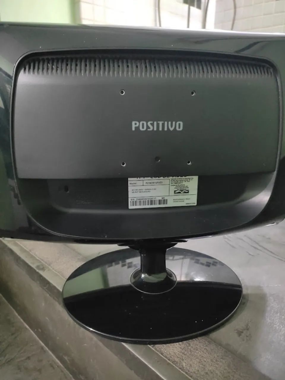 Monitor 16 polegadas LG/POSITIVO - Foto 3