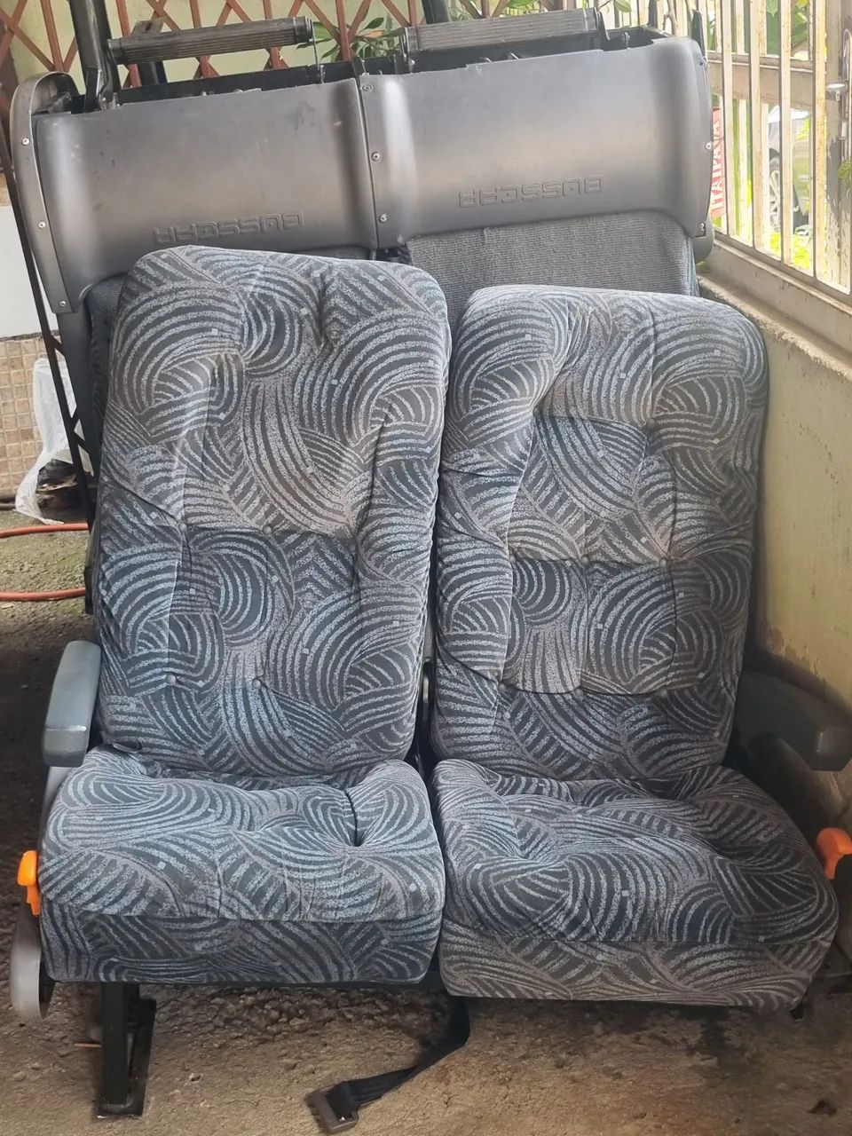 Jogo de Bancos de ônibus ou van busscar 2008