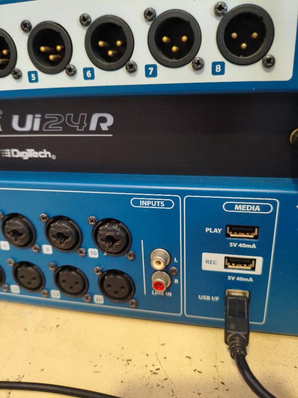 Mesa Digital Soundcraft Ui24R - Foto 3