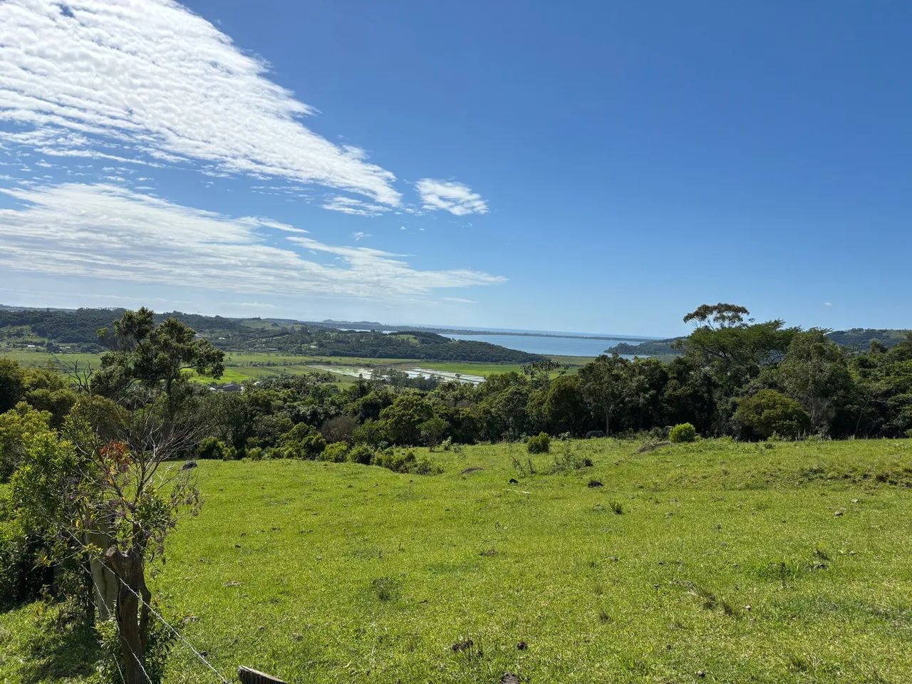 Chácaras vista lagoa e mar 