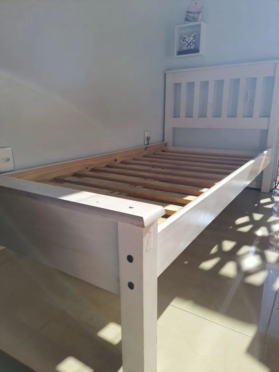 Cama solteiro em madeira - Foto 3