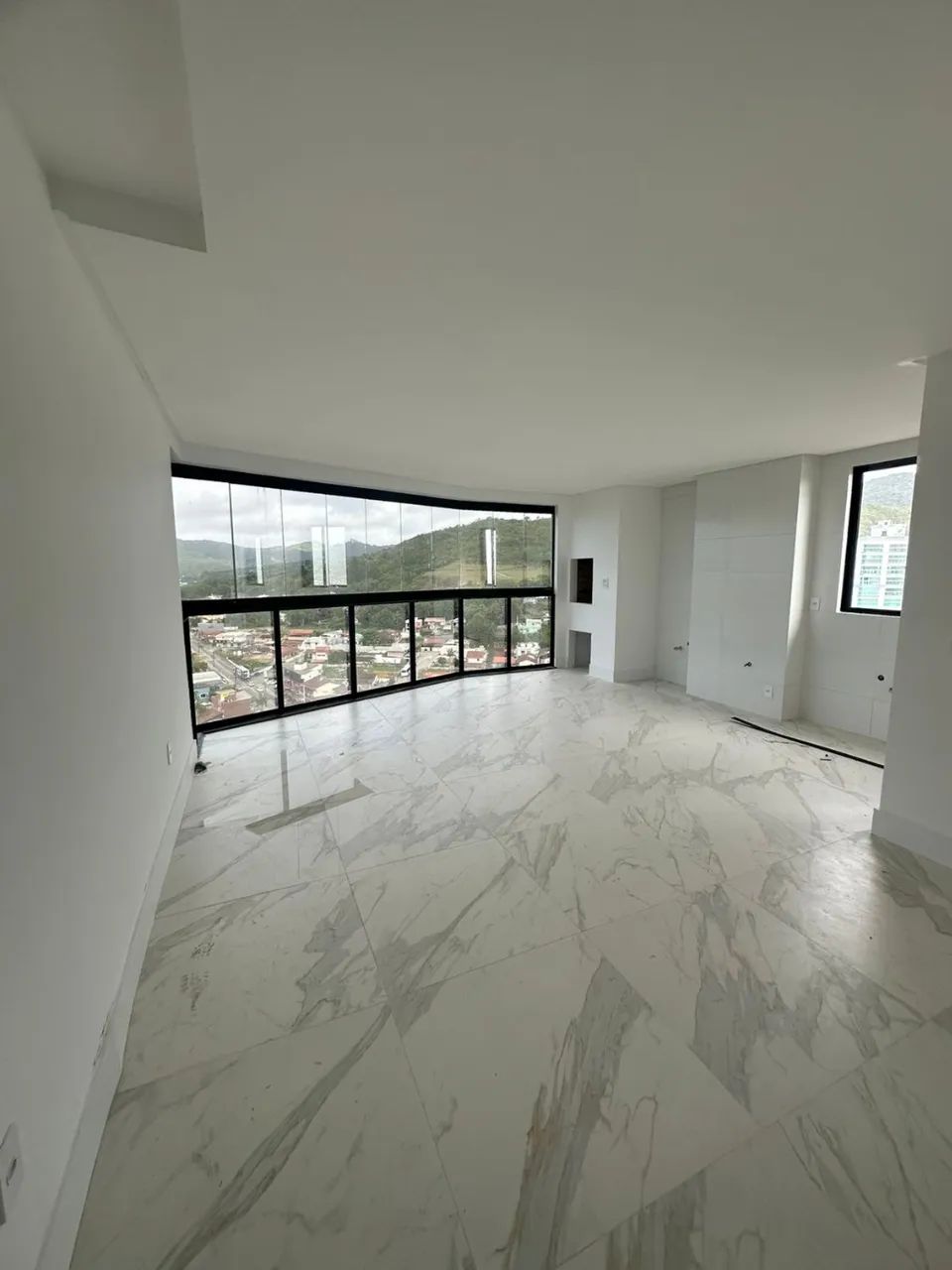Apartamento 3 suítes vista mar Porto Belo-SC.