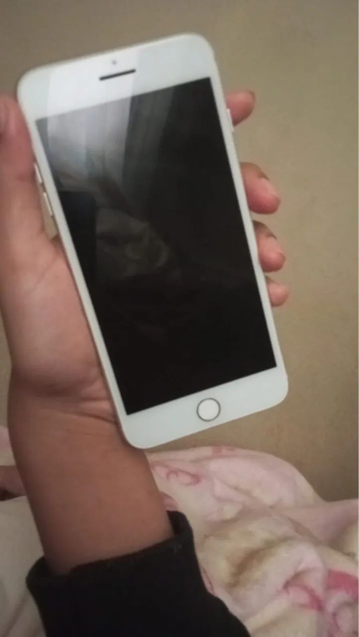 iPhone 8 Plus 64 gb preço negociável manda sua proposta !! - Foto 2