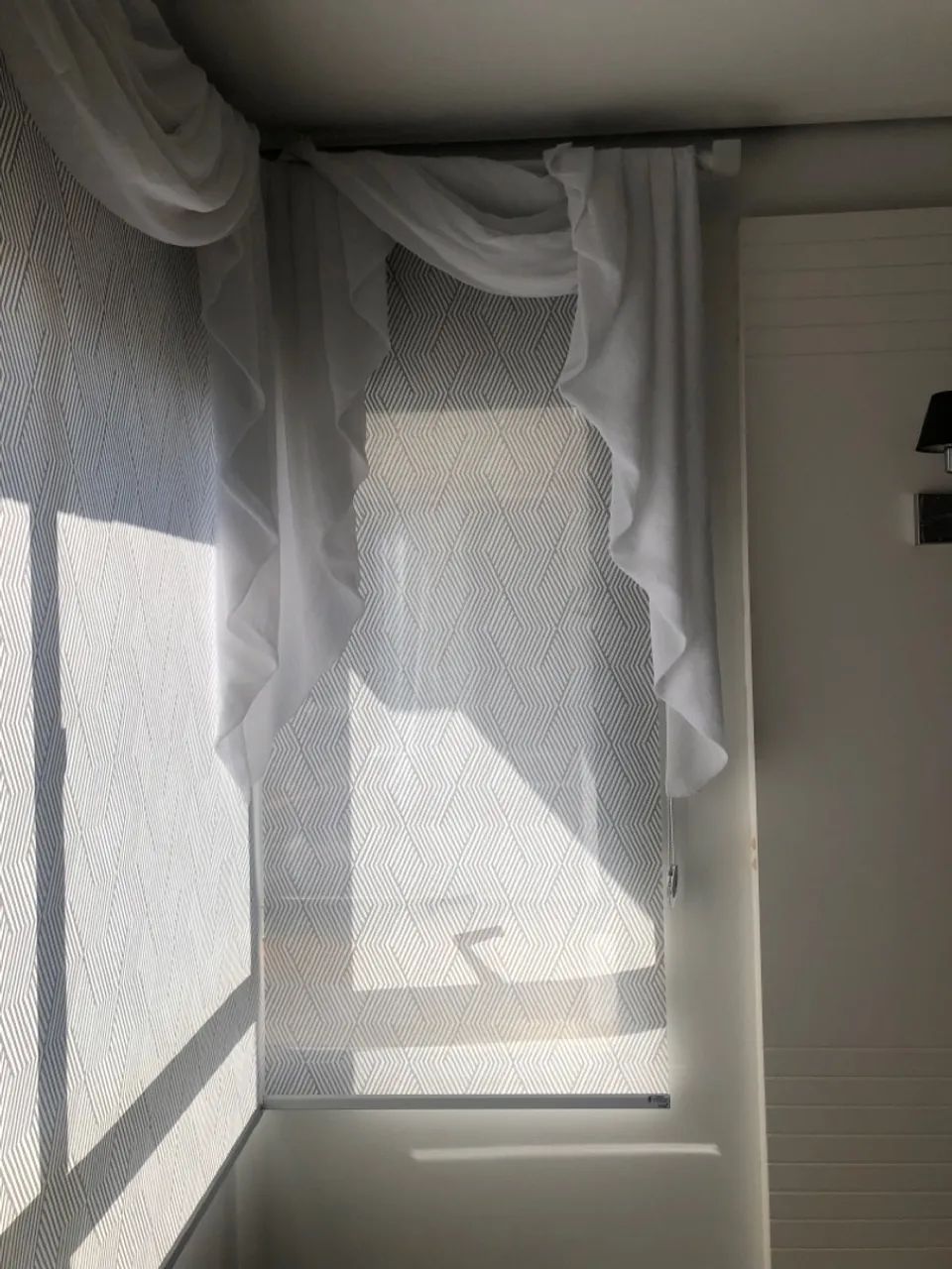 Cortinas 2(duas) de Rollo Elmo para sala - Foto 5