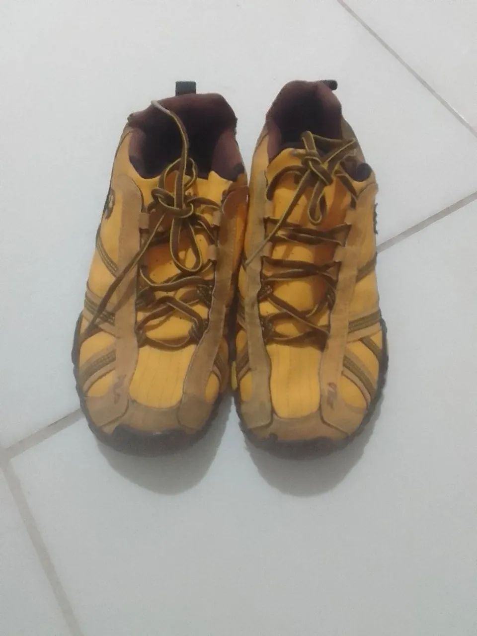 Tênis casual Amarelo FILA