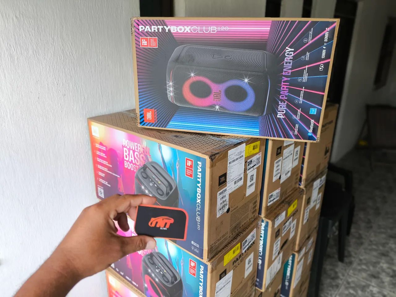 Caixa de Som Bluetooth JBL Partybox Club 120 - 1 Ano de Garantia Nota Fiscal  - Foto 3