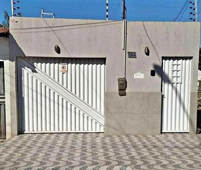VENDO ESSA CASA NO LIRIO DO VALE I, PROXIMO AO CASARAO DO REI. - ENTREGA IMEDIATA