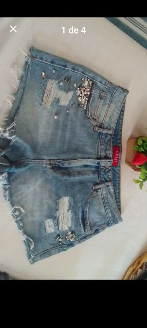 Short Jeans Customizado Guess com Strass
