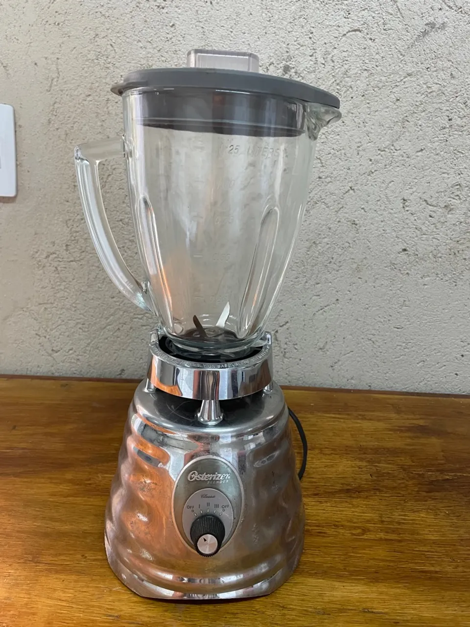Liquidificador Osterizer Clássico