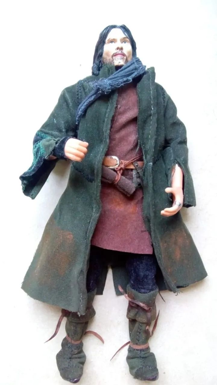 Boneco Aragorn Senhor dos Anéis raro 30cm