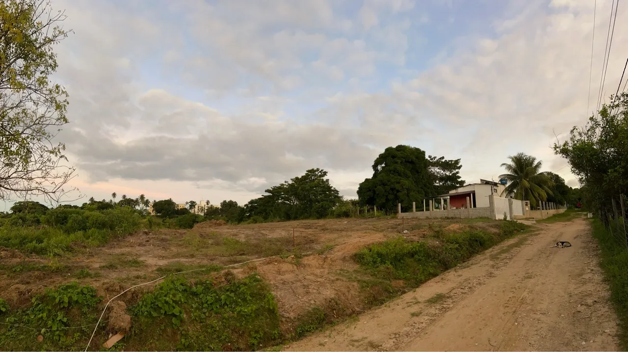 Terreno de 8x19 m2 por R$80.000 no santa lucia