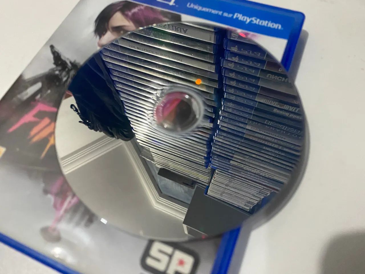 inFAMOUS First Light PS4 Europeu - Foto 4