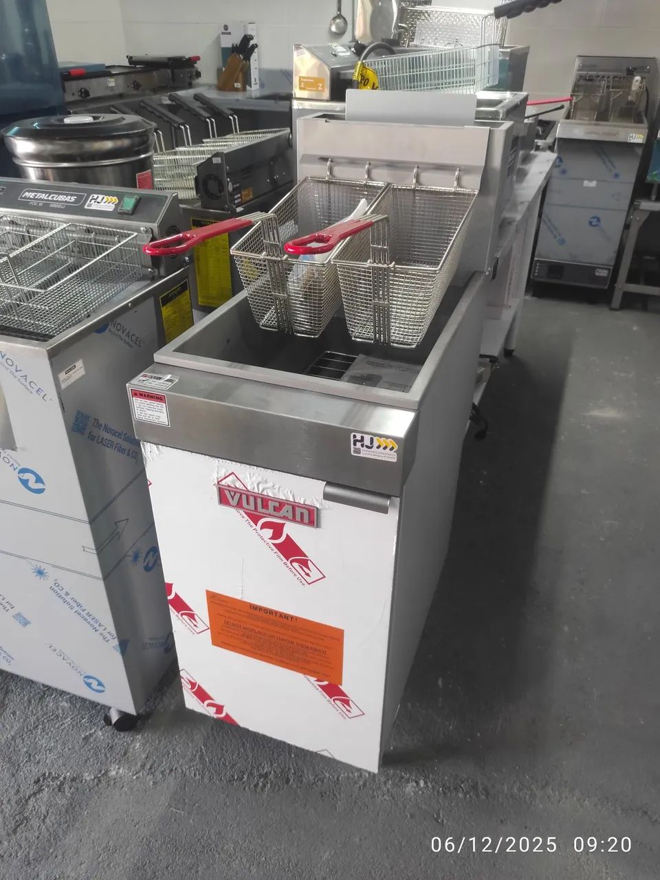 Bh Fritadeira industrial Vulcan LG300
