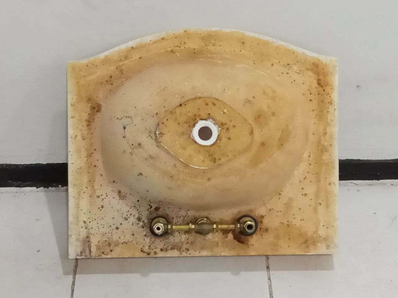 Piá para Banheiro em Cerâmica com Torneira  - Foto 5