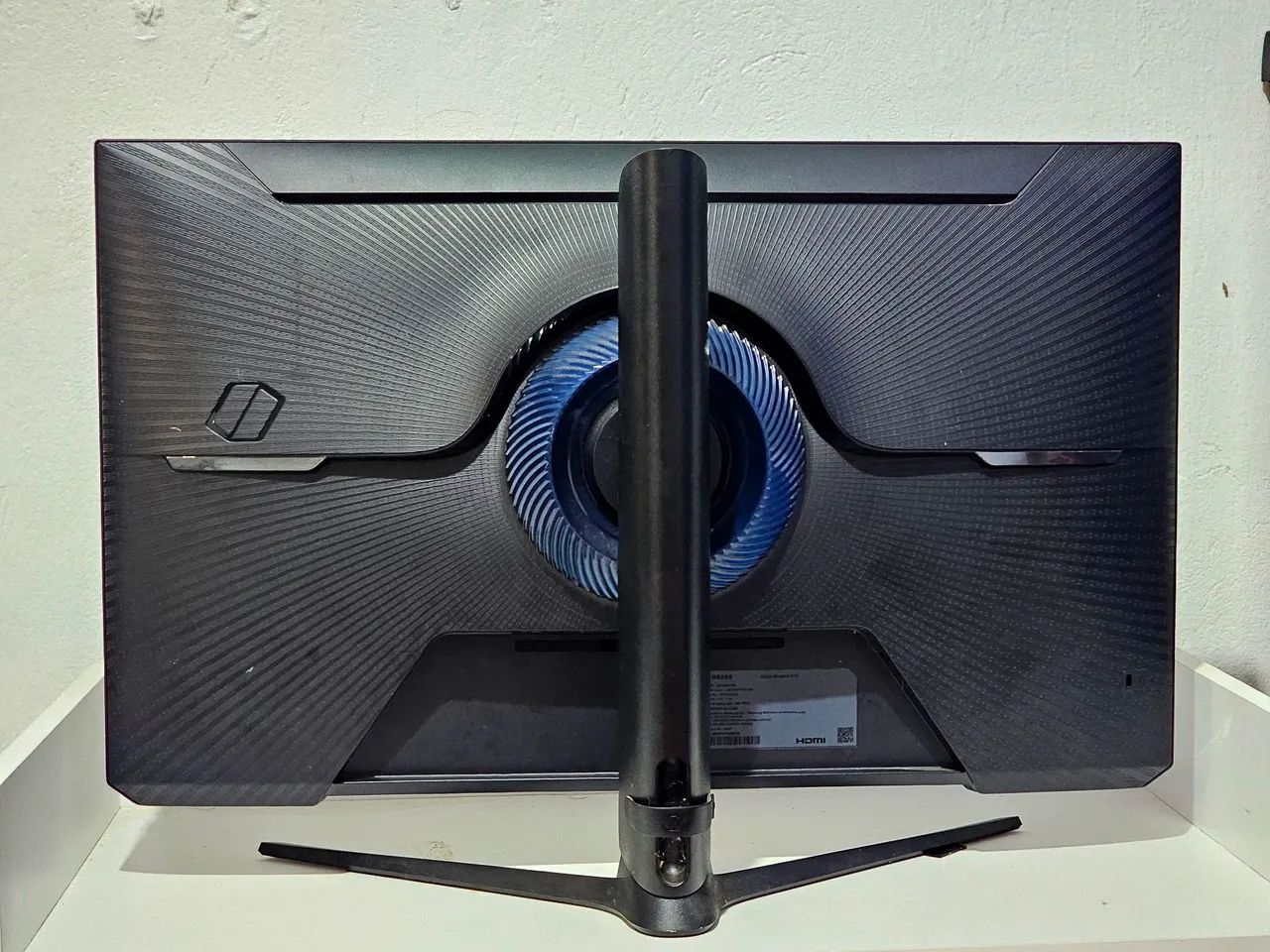 Monitor 27" Gamer Samsung Odyssey G32 - Foto 3