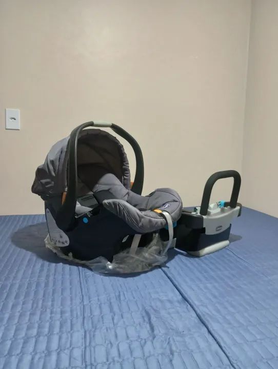 Bebê conforto com BASE Da Marca CHICCO (ACEITO CARTÃO DE CRÉDITO OU PAGAMENTO EM DINHEIRO) - Foto 3