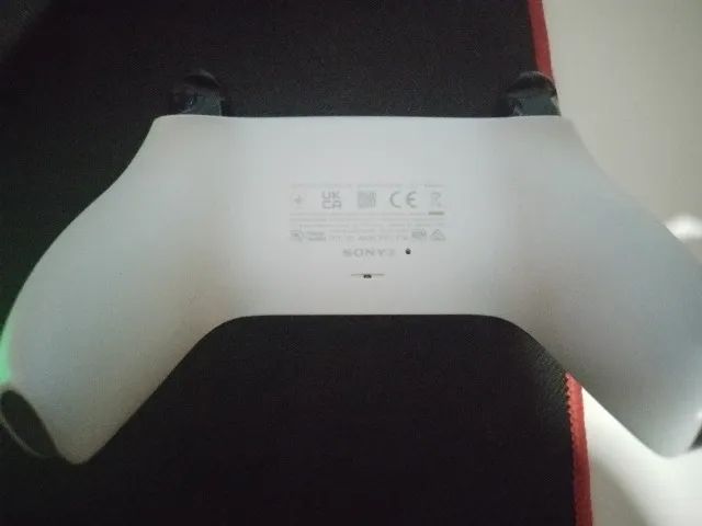 Controle dual sense + carregador ambos em boas condições / não possuo a caixa  - Foto 3