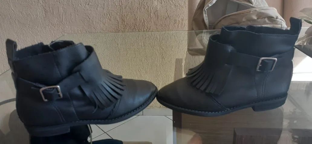 Bota molekinha tamanho 29 - Foto 2