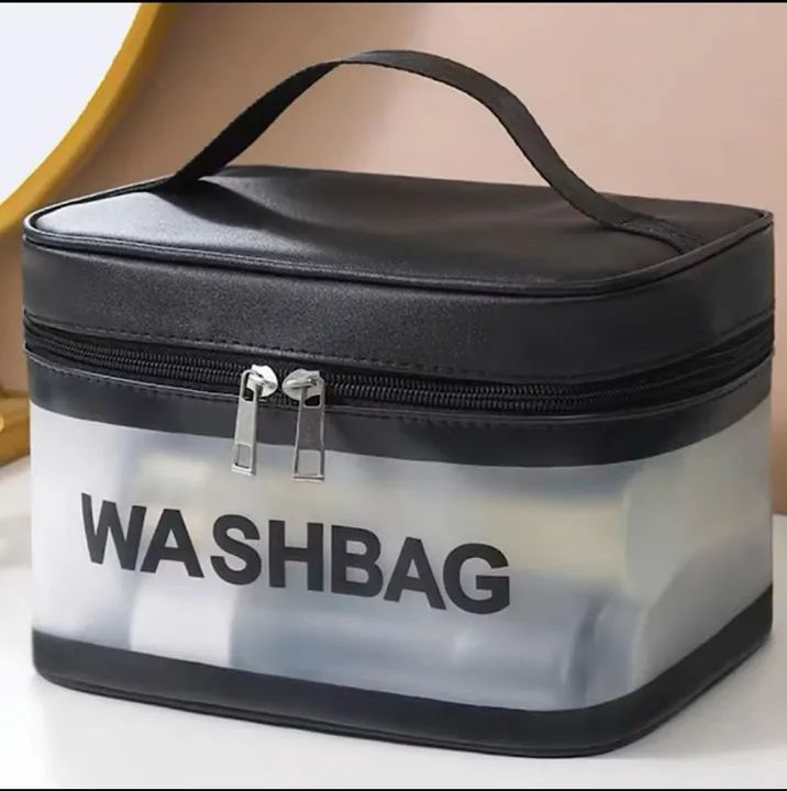 Necessaire transparente para organizar seus itens de higiene - Foto 3