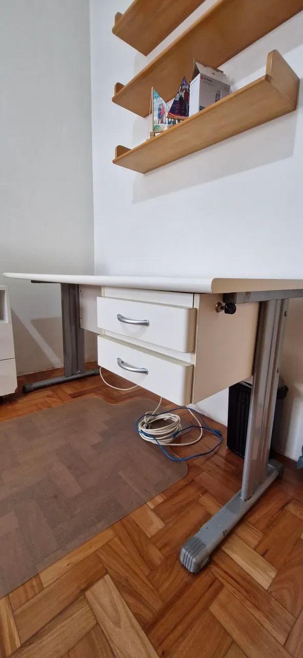 Office Desk