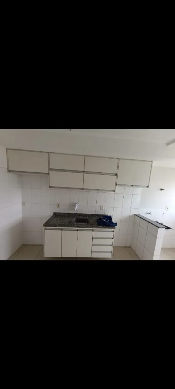 Alugo apto de 2/4 na 706 sul (árse 72)