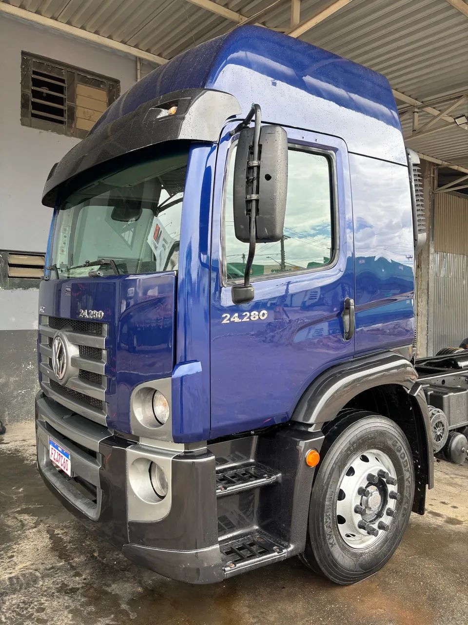 Constellation 24280 6x2 2015