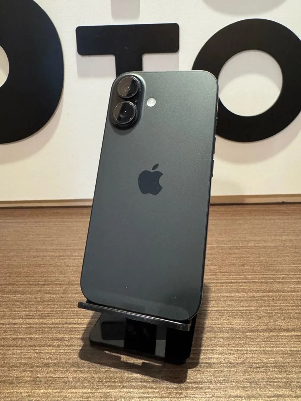 iPhone 16 128 preto - Foto 2