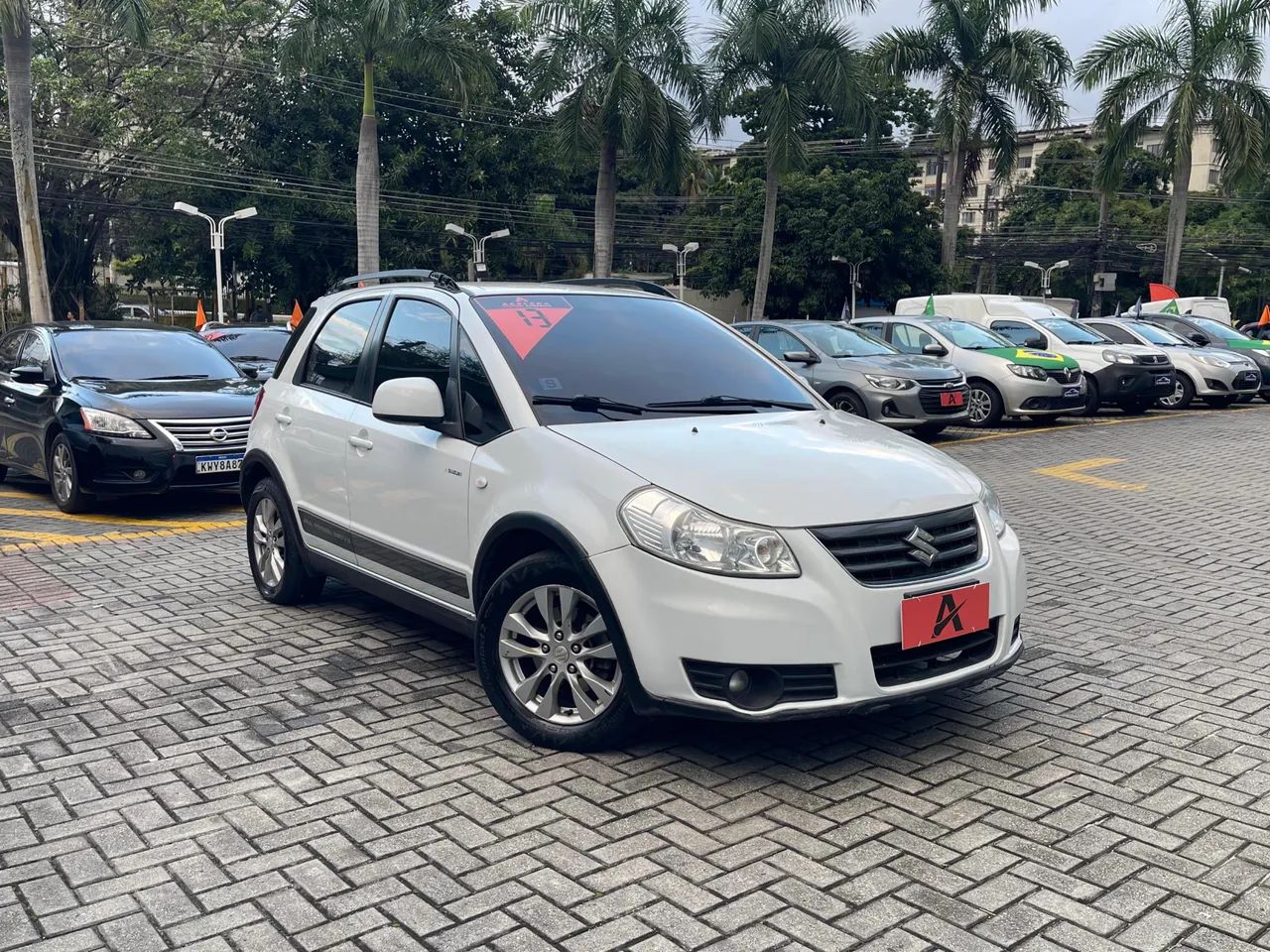 Suzuki SX4 2.0 16V 145cv 4WD 5P Aut. 2013