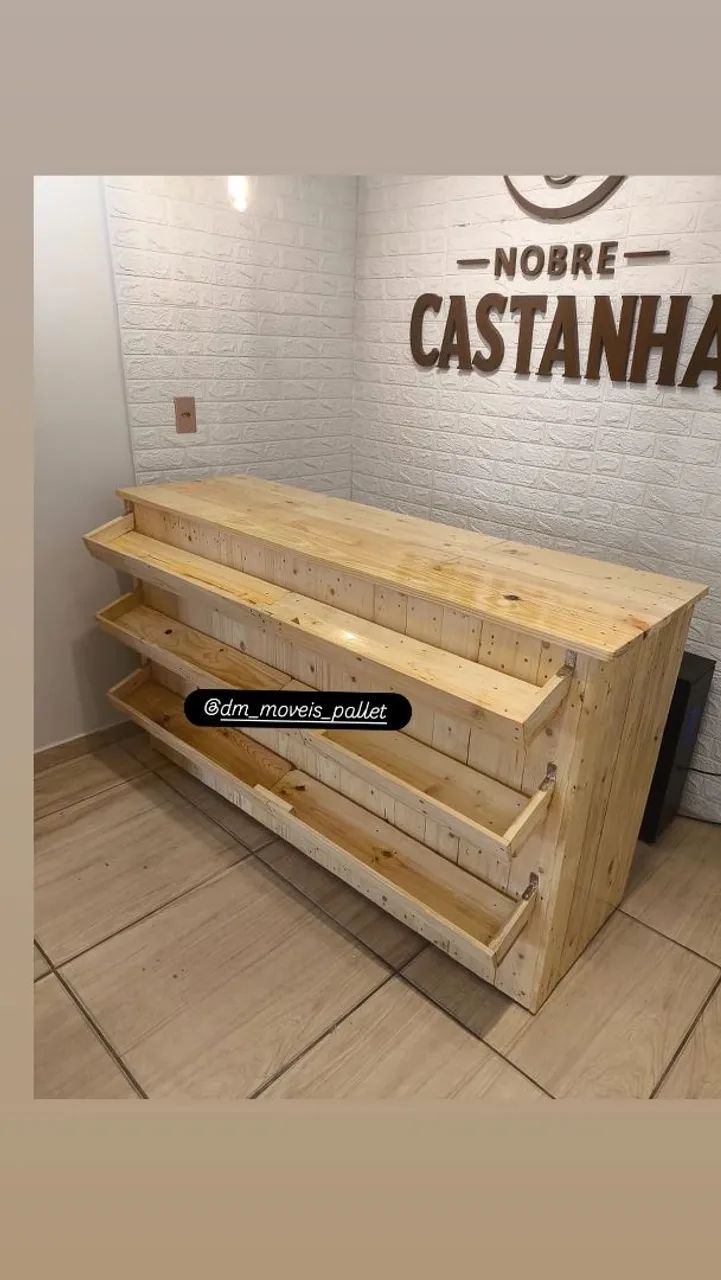 Balcão caixa com expositores de produtos  - Foto 2