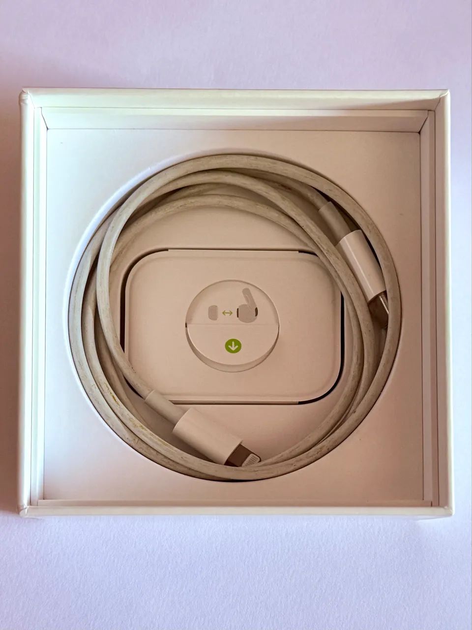 AirPods Pro 2 Semi-novo na caixa - Foto 2