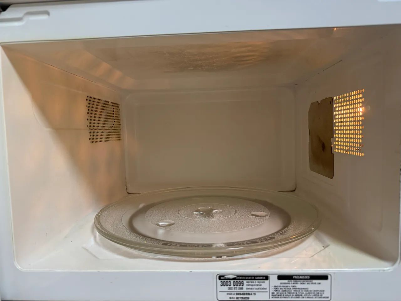 Microondas Brastemp Ative 30L 220V BMS45BBNA - COM DEFEITO - Foto 2
