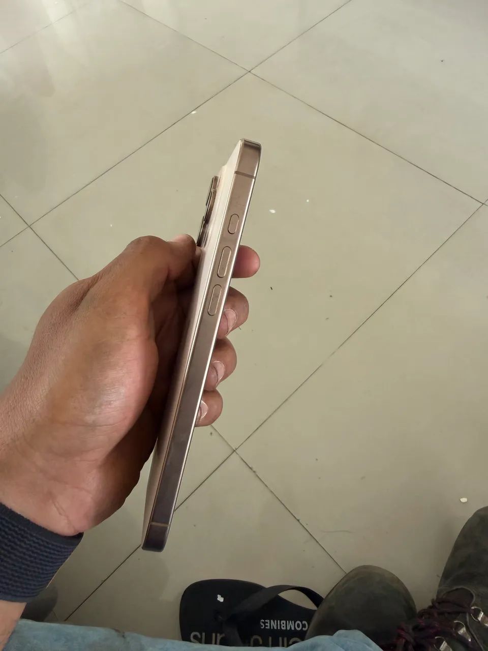 16 pro Max 512 gb - Foto 5