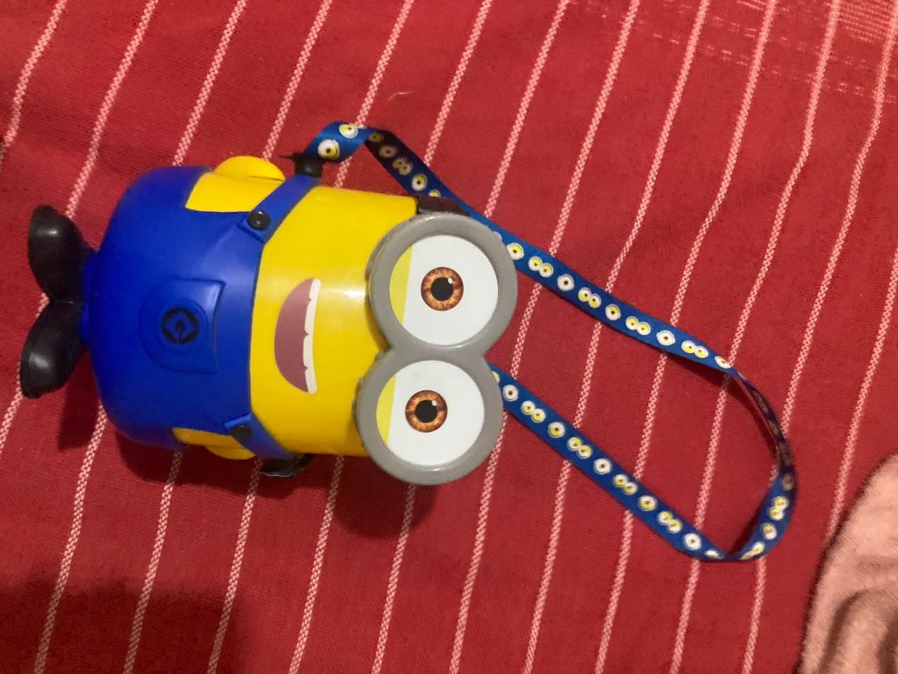 Balde do minions sem tampa cinermark - Foto 4
