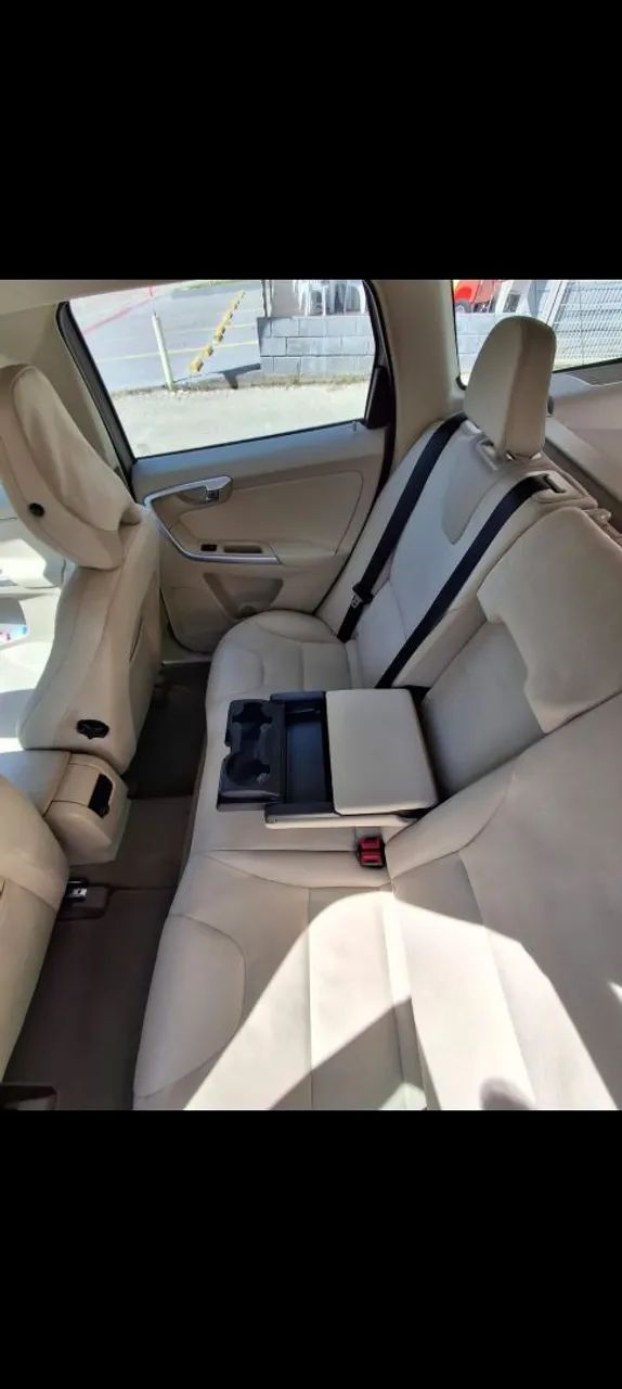 Volvo XC 60 2.0 T5 5P 2011 - Foto 4