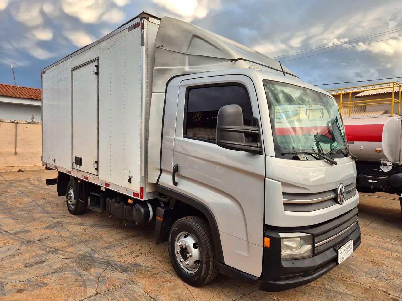 VW Express,  Ano 2020, Báu 4,50 mts, Ótimo estado.  - Foto 3