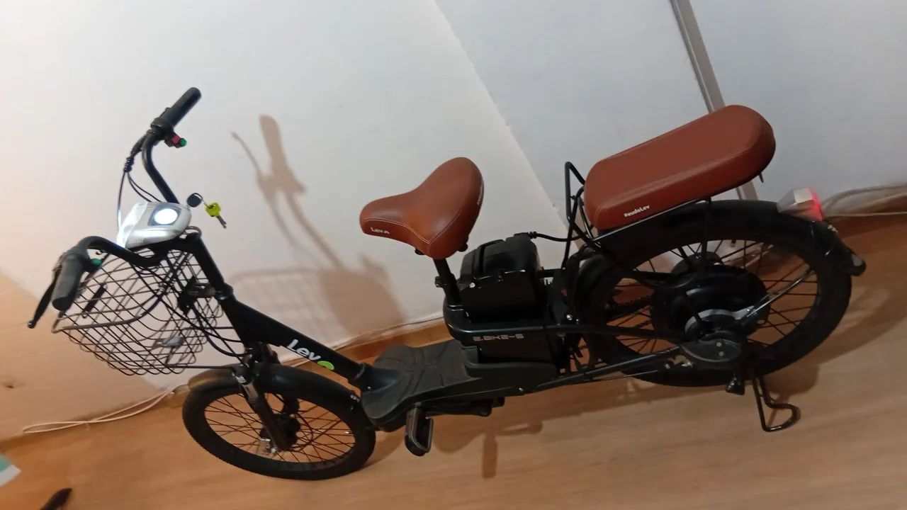 bike elétrica lev 