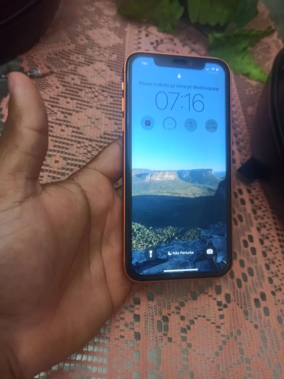 Iphone xr na carcaça do 17pro - Foto 3