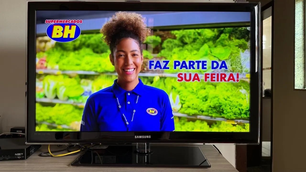 Tv Samsung 40  polegadas  - Foto 2