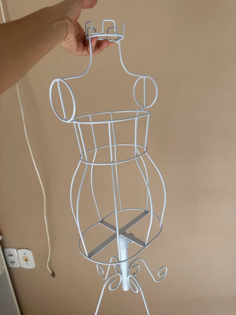 Manequim busto aramado 