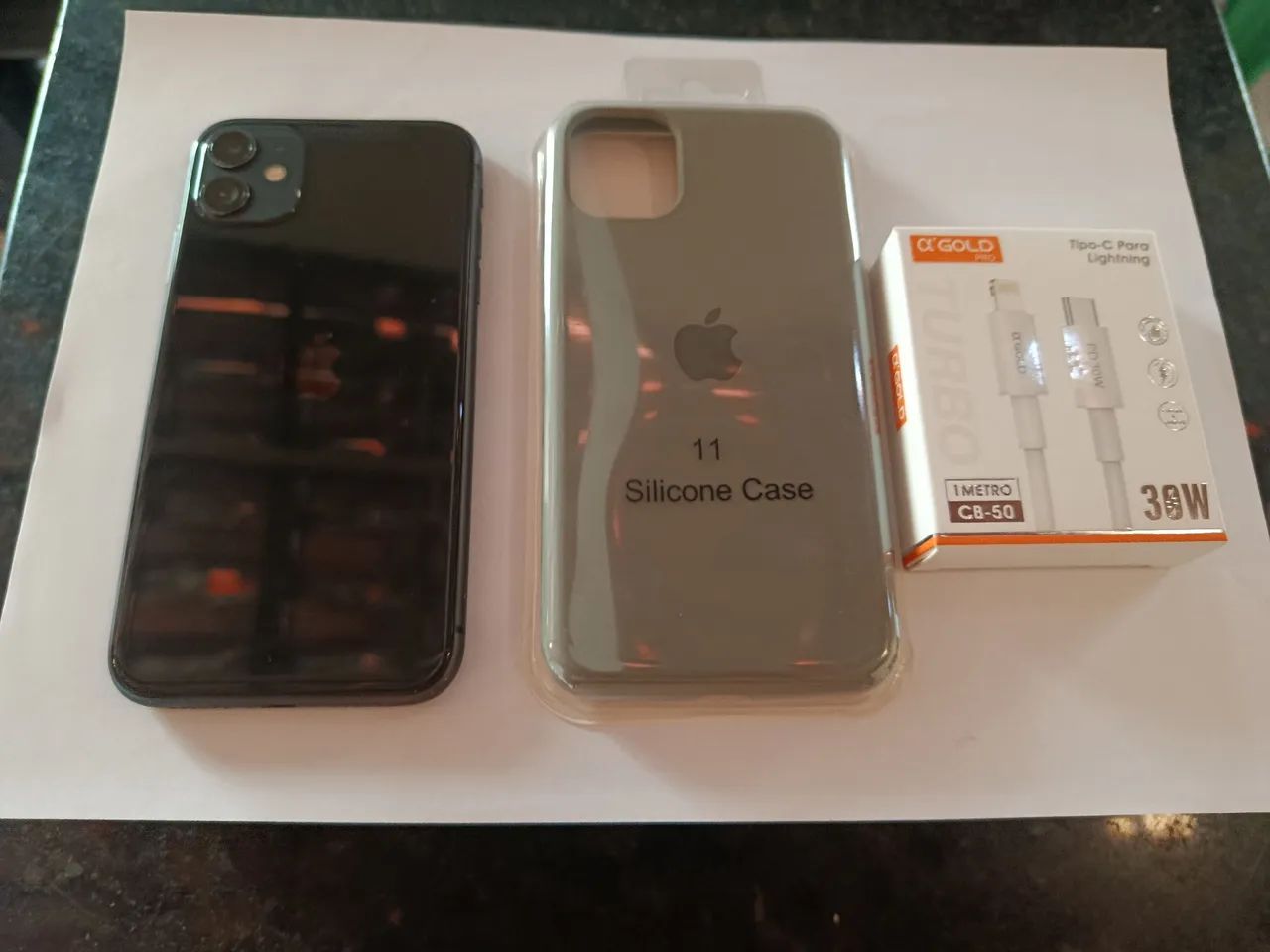 iPhone 11  - Foto 2