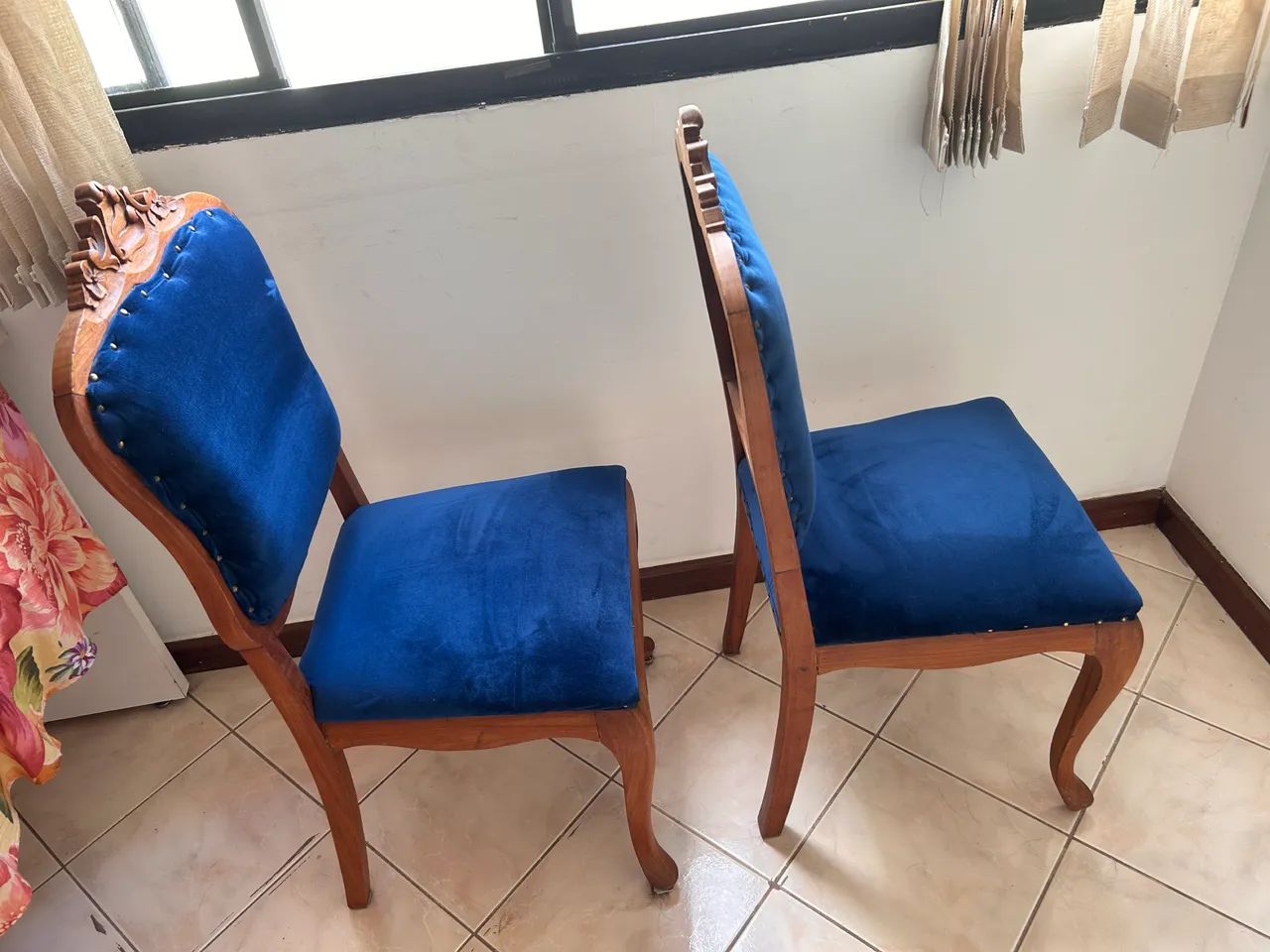 Par de Cadeiras de madeira antiga Luiz XV - Foto 2