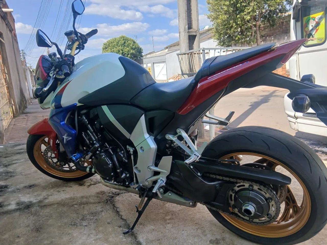 Moto  - Foto 3