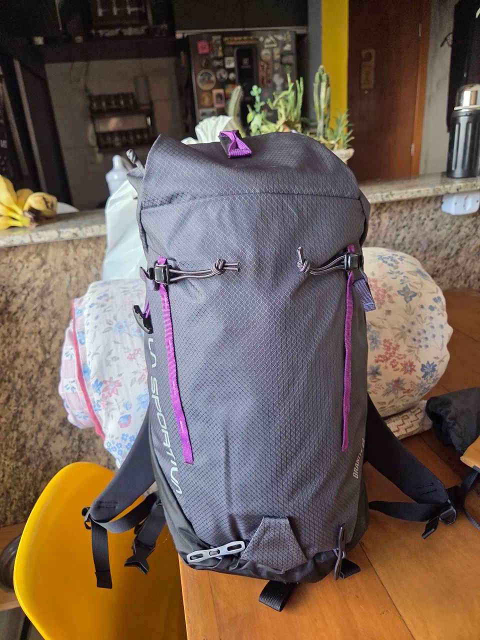 Mochila escalada e trekking - Foto 3