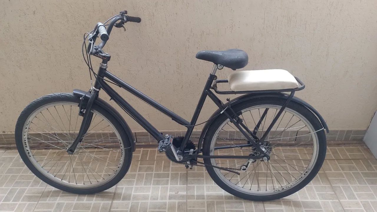 Vendo bicicleta semi nova, revisada, pronta para andar  - Foto 2